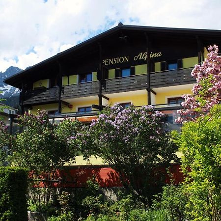 Cafe Pension Alpina Innsbruck Buitenkant foto