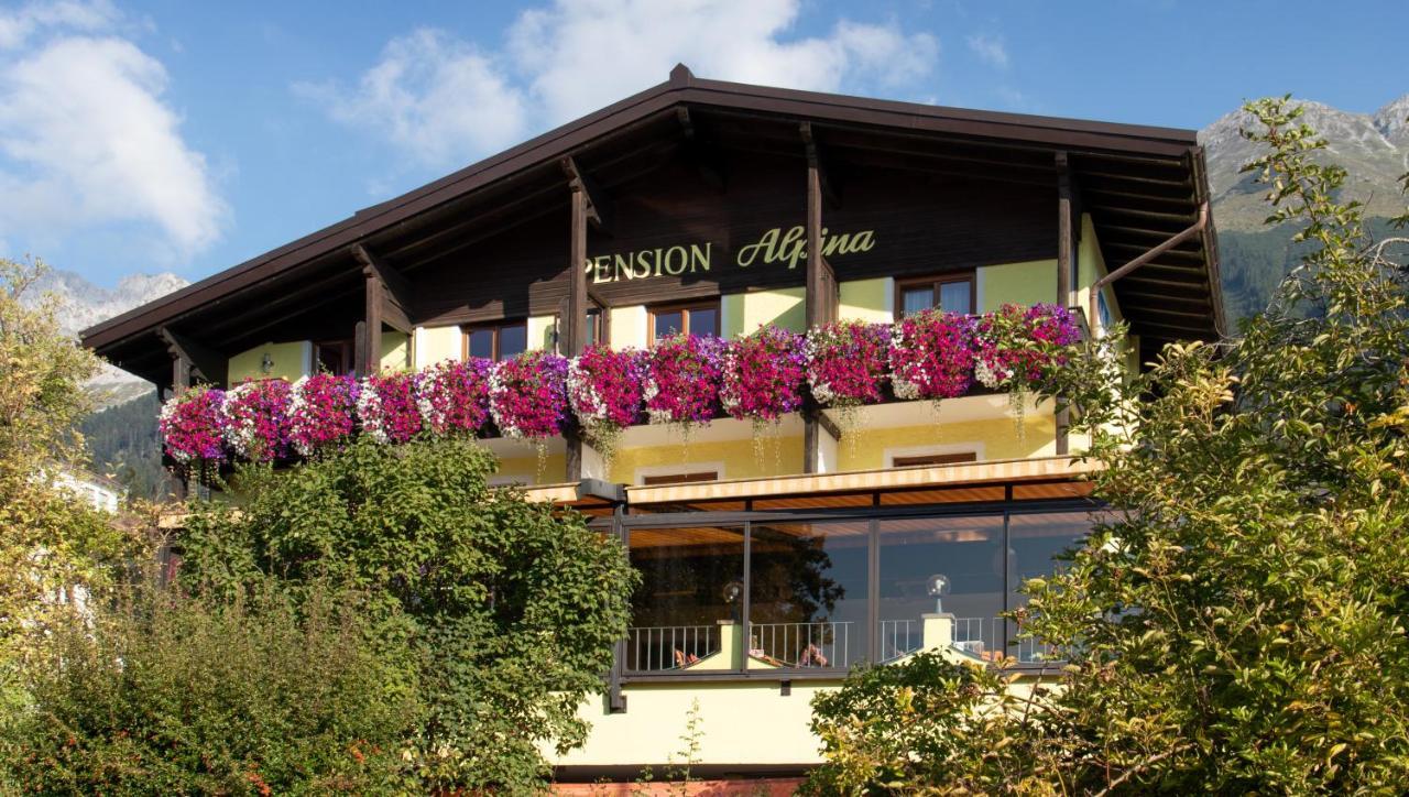 Cafe Pension Alpina Innsbruck Buitenkant foto